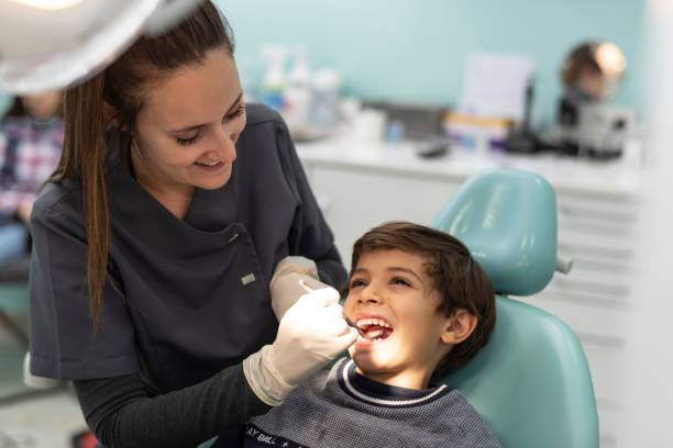 Best Emergency Tooth Extraction in Riesel, TX